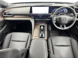 【インパネ全体】全方位で視界が広く、高い目線で運転もしやすいです！