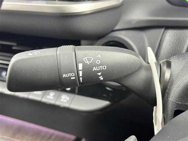 【運転席操作部】快適なドライブを楽しむための機能が装備されています！運転席から触れるので、使いやすいです！除菌プランいれていただくと、さらに清潔で安心していただけます！