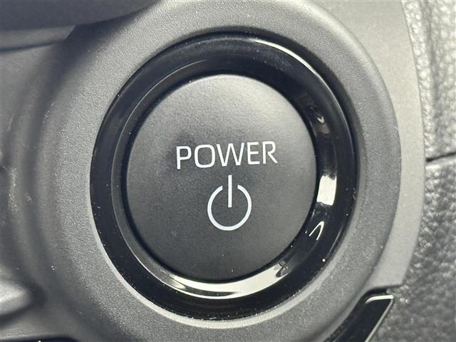 【運転席操作部】快適なドライブを楽しむための機能が装備されています！運転席から触れるので、使いやすいです！除菌プランいれていただくと、さらに清潔で安心していただけます！