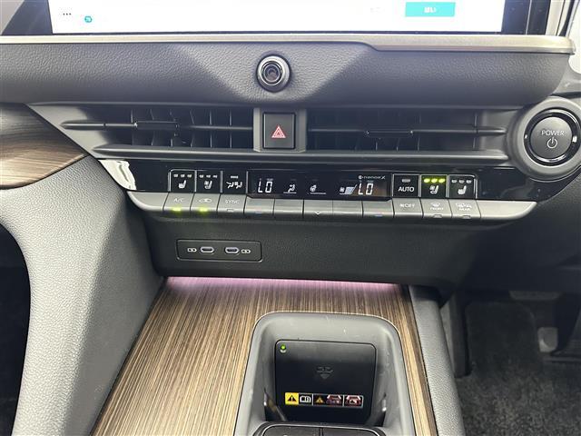 【運転席操作部】快適なドライブを楽しむための機能が装備されています！運転席から触れるので、使いやすいです！除菌プランいれていただくと、さらに清潔で安心していただけます！