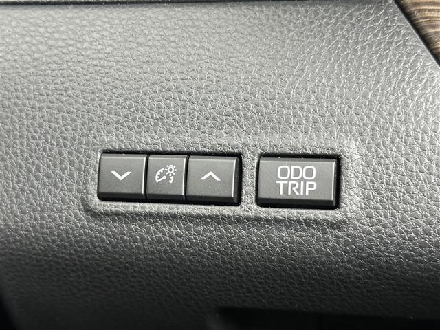 【運転席操作部】快適なドライブを楽しむための機能が装備されています！運転席から触れるので、使いやすいです！除菌プランいれていただくと、さらに清潔で安心していただけます！