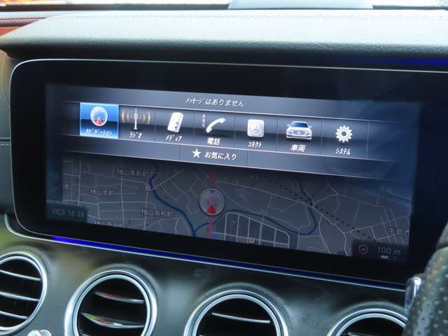 メルセデス・ベンツ純正ナビ搭載！Bluetooth/TV/SD/USB/Apple Carplay/Android Auto対応です。