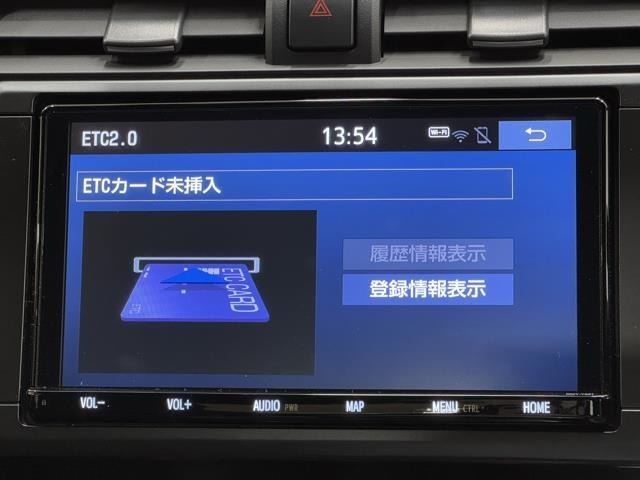 ナビ画面に連動したETCが付いてるので過去に利用した利用料金も一目で分かっちゃいます。　ETCの抜き忘れ、挿し忘れも警告してくれるので防犯、事故対策に安心ですね。