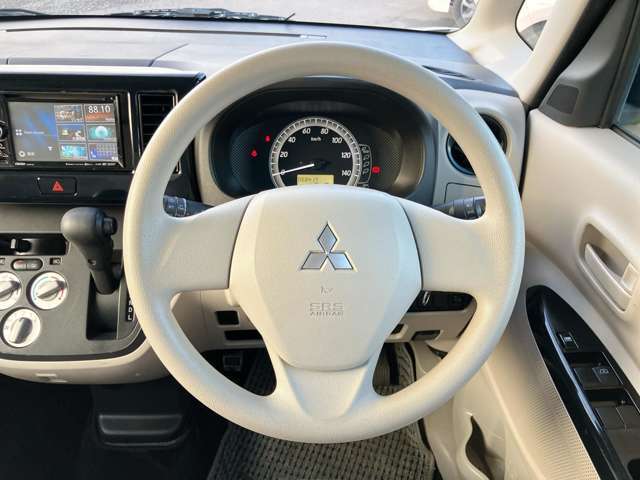 自社整備工場完備！　納車後のアフターフォローも安心してお任せください！