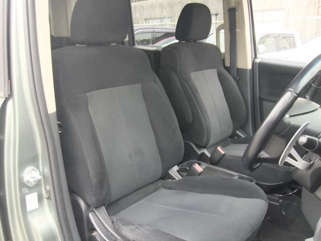 ■運転席シート