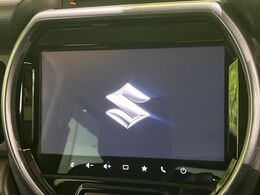 【純正9型ナビ】人気の純正ナビを装備。オーディオ機能も充実しており、Bluetooth接続すればお持ちのスマホやMP3プレイヤーの音楽を再生可能！毎日の運転がさらに楽しくなります！！