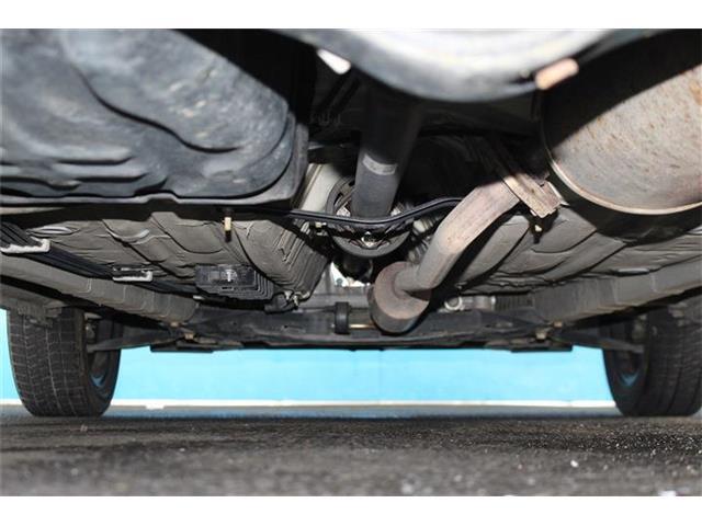 内陸使用のお車ですので下廻りのサビも少なく安心です！ご不明点やご来店のお際は是非お電話でご連絡下さい！