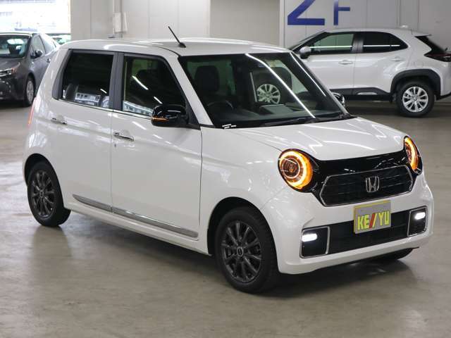 当社の展示車は全車両に”社団法人自動車公正取引協議会”の車両状態説明書を掲示しております。修復歴の有無は勿論、ドア等の外板の交換歴の有無までも表示☆口頭説明では無く書面にてお渡ししております♪