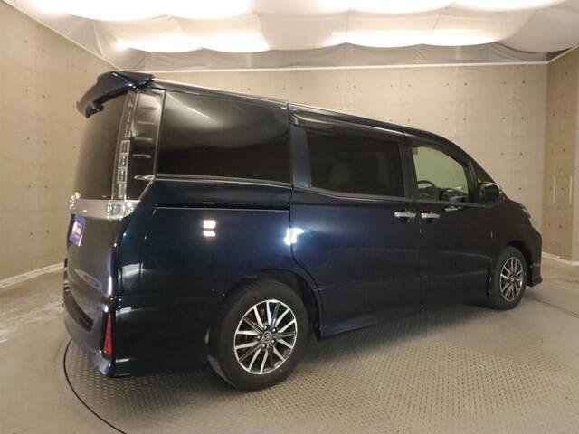 車輌の画像を20枚掲載させて頂きましたが、わかりにくい部分はございませんか？お見積もりやお車の状態や装備、ご購入方法等ご案内できますので、サイト専用の在庫確認・見積もり依頼（無料）をご利用下さいませ。