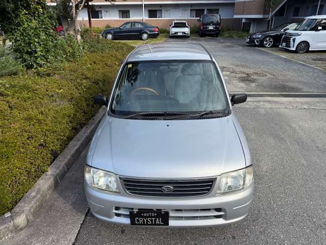 オートクリスタルは全車安いです。しかし誤解しないでくださいね。修復（歴無）車は当たり前　外観は綺麗　車内も綺麗です。全スタッフ総力を挙げて取り組んでおります。まずは通話料無料ダイアル　0078-6002-871157