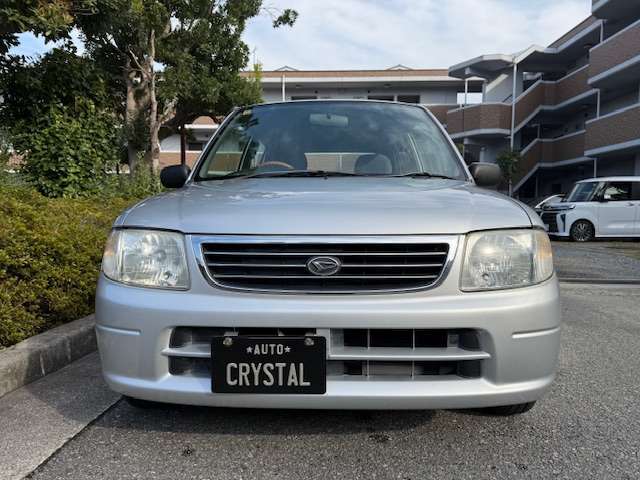 軽自動車購入後　オイル交換2000円税込です　上級グレードのキャッスルオイル　SN/CF  GF-5  5W-30を20L缶にて購入利用　お客様の笑顔の為に！！普通車1L 800円税込。まずは通話料無料ダイアル　0078-6002-871157