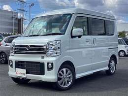 ■□■□■ 年間販売台数は12000台！！  販売分だけ仕入れるので、最新の車が在庫に並びます！！  ■□■□■