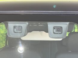 【スズキ　セーフティサポート】走行中に前方の車両等を認識し、衝突しそうな時は警報とブレーキで衝突回避と被害軽減をアシスト。より安全にドライブをお楽しみいただけます。