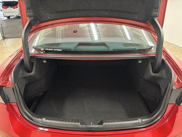 ☆全車修復歴なし！鑑定付きの良質なお車のみを厳選して展示中☆第3者機関の認定付き車ですので、遠方の方でも、安心してご検討いただけます。