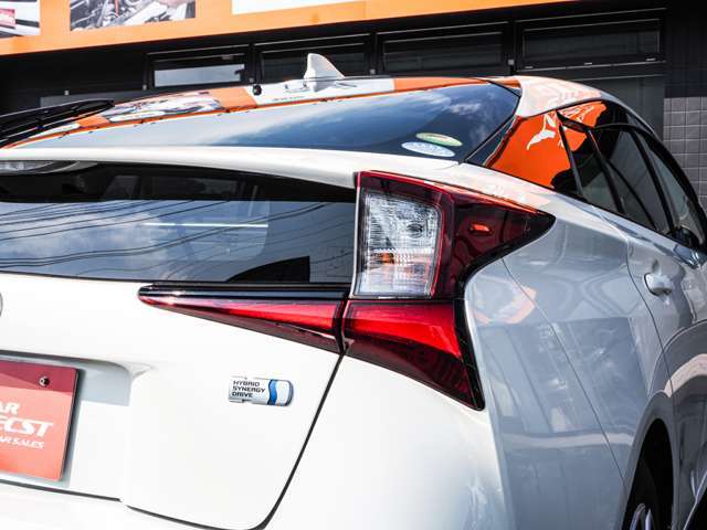 フィルム施工・ラッピング・カスタマイズ・コーティング.....etcお車のことならなんでもご相談くださいませ。