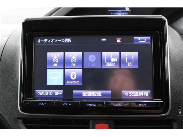 大好評のボディコーティング「ハイモースコート」もご納車までに施工可能。雨染みや線傷など中古車だからと諦めていませんか？ピカピカの状態でお乗り出しいただけます。