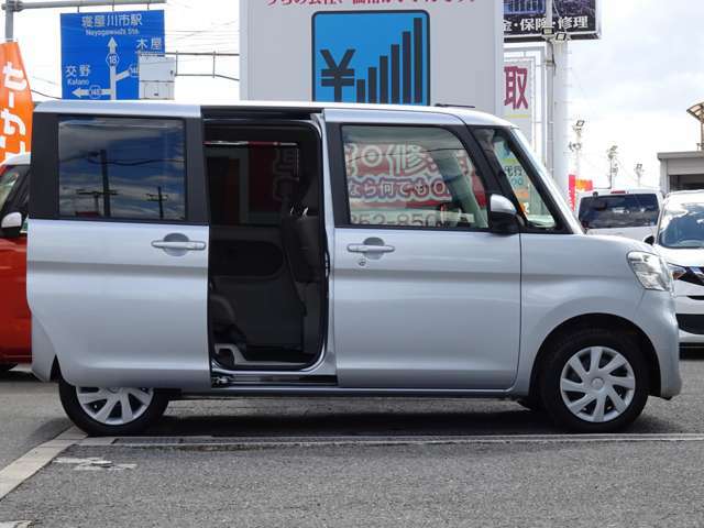 アフターサービスも充実です！！女性の方や、初めてお車をご購入される方もご安心してカーライフを楽しめるよう当店スタッフ一同全力でサポート致します！！【HP　http://www.jobcars.net　TEL　072-852-8500】