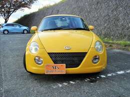 外内装はあまり良い状態ではありません★