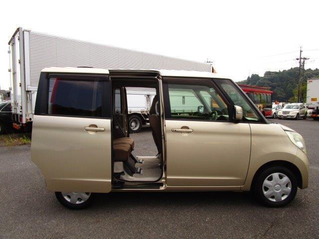 床が低く設定されており、乗り降りラクラクです♪