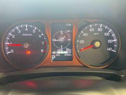 当店では車両本体価格以外に、諸費用を含めた支払総額も表示しておりますので、お客様の予算にピッタリのおクルマお選びができます。コーティングやJAFをセットにしたオトクな購入パックも好評です。