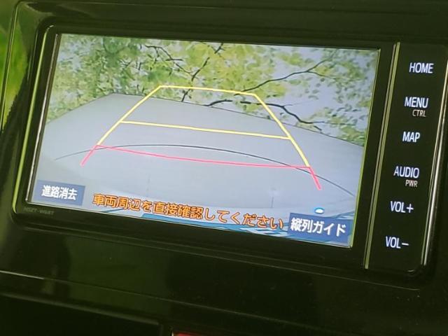 WECARSの展示場では実際に見て、触ってお車をお選びいただけます！知識の豊富な営業スタッフが様々なカーライフをご提案いたします！