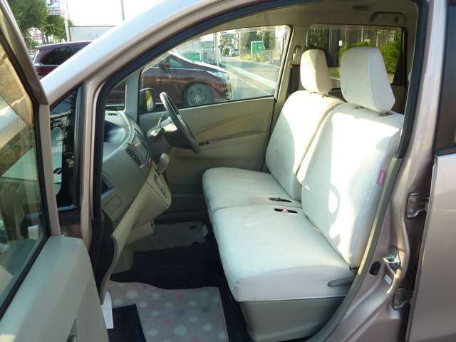 安心の全車総額表示です☆不明瞭な諸費用は一切頂きません☆安いだけじゃない！☆整備付き1年間走行無制限保証付☆全国ディーラー対応☆選べる購入プランも好評☆詳しくはお気軽にスタッフまで☆