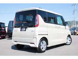 当店では全国へ輸送・納車をいたしております★輸送費用はお客様のお住まいや車種によって異なりますのでお気軽にお問い合わせください。