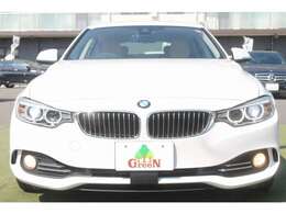 ラグジュアリー専用デザインの外装、クローズパーツなどがおしゃれです。