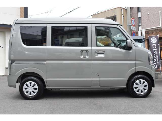 全国各地へのご納車お承りしております！ご自宅・職場などご指定の場所まで納車させて頂きますので遠方の方もどんどんお問い合わせ下さい！SNSで納車情報公開中！インスタグラムはGRAVISにてご検索下さい！