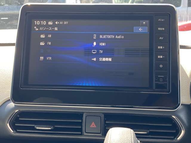 フルセグTV☆9インチ純正メモリーナビで知らない街もスムーズに行くことが出来ます。