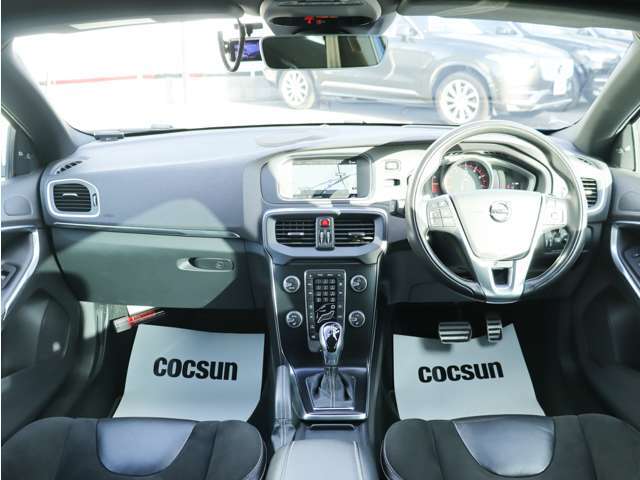 【エンジン・ミッション・ブレーキ機構を2年間無料で保証】コクスンの販売するボルボ中古車は全車に無料で2年間の保証（基本保証）が付帯されます。