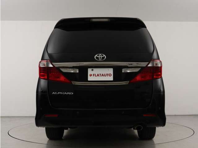 前後ドライブレコーダーもお取り付けできます！安心安全なカーライフには必需品ですね！