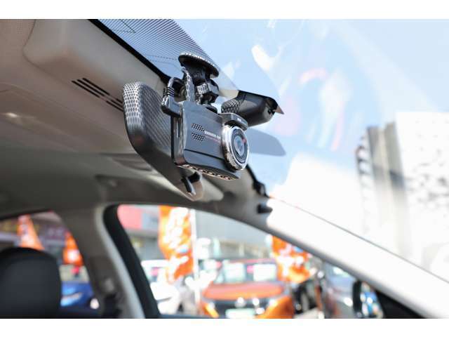 気になる車両が有りましたら、遠慮なくメ-ル又はお電話にてお問い合わせください。　出来る限り分り易く、丁寧にご説明させていただきます。