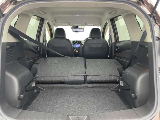 【シートアレンジ】乗せる人数、荷物によってシートをアレンジすれば、ダンボールなどの大きい荷物や、釣り具などの長尺物も載せられそうですね！