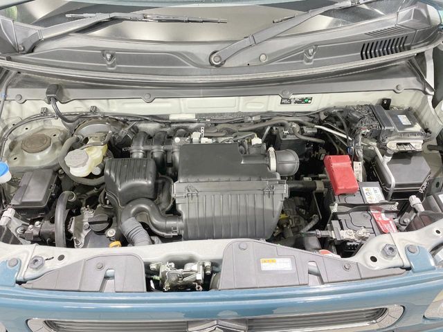 親切・丁寧な専門メカニックスタッフが応対！・車検・点検整備・事故等の修理などアフターサービスも安心。お車のカスタマイズもネクステージのサービススタッフまでご相談ください！