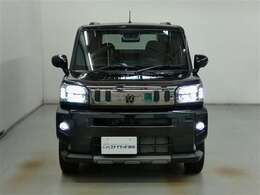 人気のブラックマイカメタリックです。