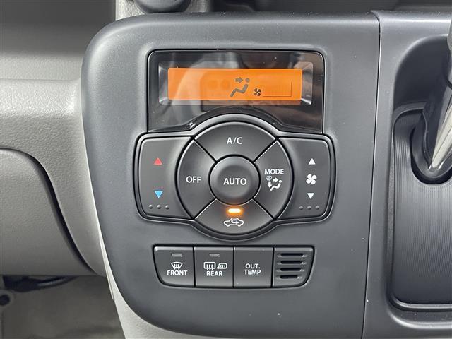 【オートエアコン】車内温度を感知して自動で温度調整をしてくれるのでいつでも快適な車内空間を創り上げます！
