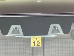 【スズキ　セーフティサポート】走行中に前方の車両等を認識し、衝突しそうな時は警報とブレーキで衝突回避と被害軽減をアシスト。より安全にドライブをお楽しみいただけます。