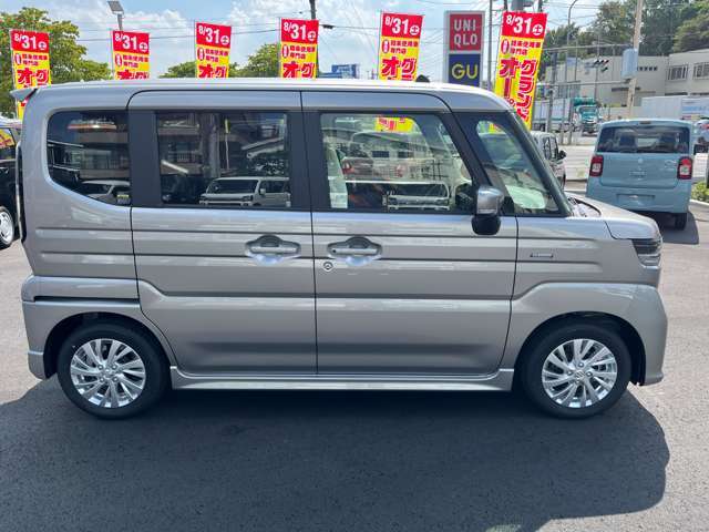 全国どこへでも納車出来ます！！陸送に関しての手続きもこちらで行いますのでご安心下さい！！お気軽にお問合せ下さい！！