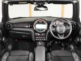 ■高年式、低走行、装備や価格に魅力があるなど、専門店の目線で厳選した高品質なミニのみ厳選し、約250台以上の新旧ミニの中からお気に入りの1台をお選びいただけます■マッチした1台がきっと見つかりますよ♪