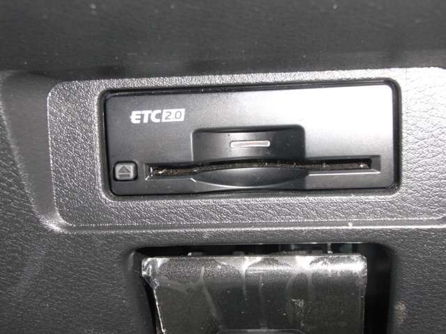ETC2.0載器！高速道路の利用がますます快適になりますね！ICの出入り情報だけでなく、経路情報の把握が可能。また一時退出した場合でも2時間以内に再進入した場合には 高速を降りずに利用した料金のままです。