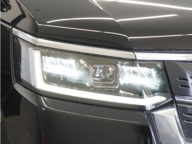 ◆LEDヘッドライト◆　LEDライトは、明るく視認性が良く、省エネで環境にもやさしいヘッドライトです！