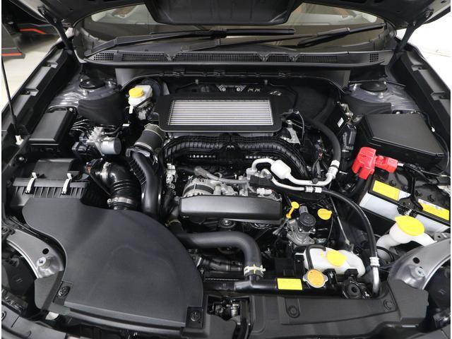 ■スバルと言えば水平対向エンジン。車体の低い位置に搭載されているので、万一の衝突時には、エンジンルームの下へ潜り込み、室内の乗員の被害軽減に貢献致します。