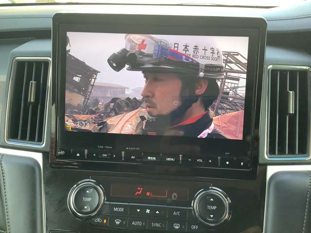 ナビにテレビがついているので車内でテレビを楽しむ事ができます