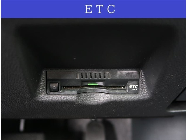 【ETC】純正ビルトインタイプのETCです。専用設計になりますのでデザインもスッキリです。