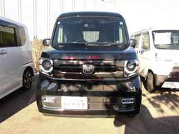 当社は全車に1年間走行距離無制限の“ロングラン保障”が“無償で”付いてきます。