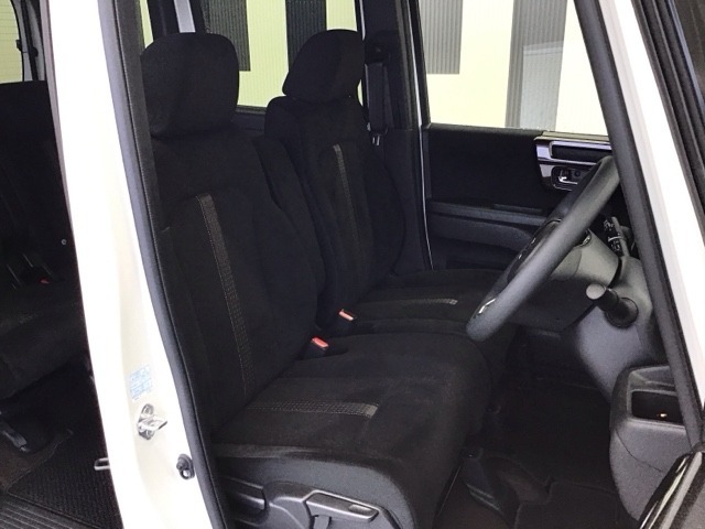 車内は徹底的にクリーニングされているので、快適にお乗りいただけます。
