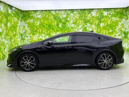 WECARSの在庫ページをご覧いただき誠にありがとうございます！WECARSは「お客様第一」をモットーにお客様のカーライフを全力でサポートいたします！