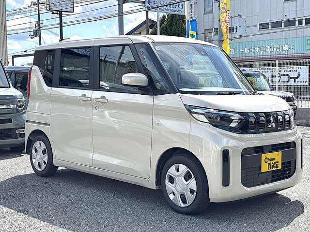 当店は自動車保険の正規代理店です！3社扱っておりますのでお客様に合った保険を提案させて頂きます！もしもの事故の際も当店にお任せください！アフターサービスが充実しておりますのでご安心ください！