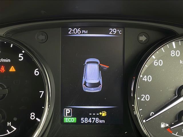 【スピードメーター】メーターがシンプルで見やすく運転しやすいですね！